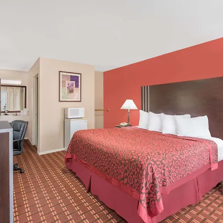 Days Inn By Wyndham College Station University Drive Esterno foto