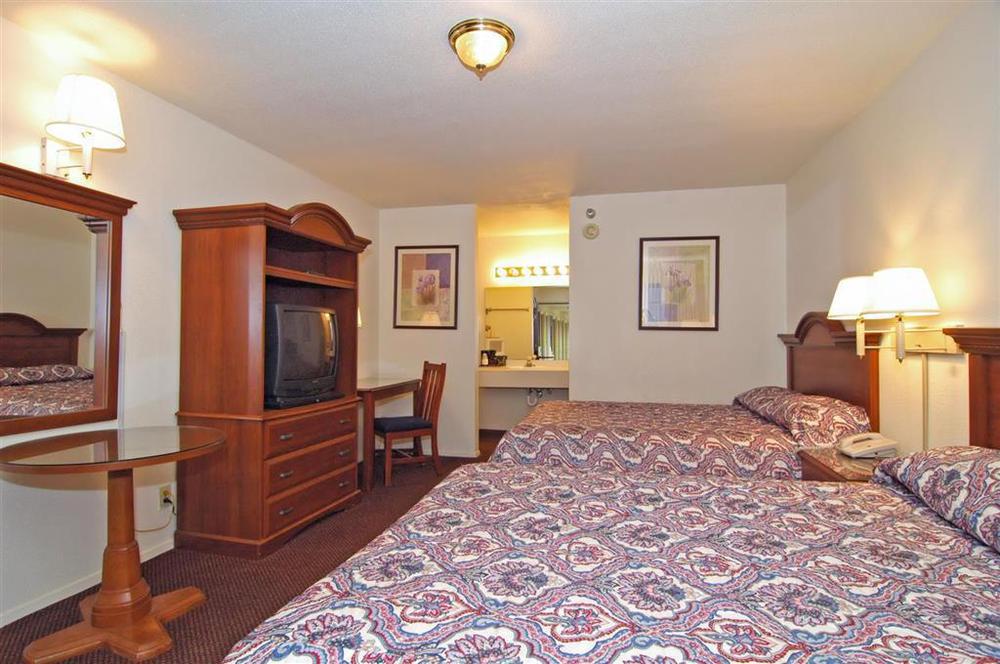 Motel Days By Wyndham Drive